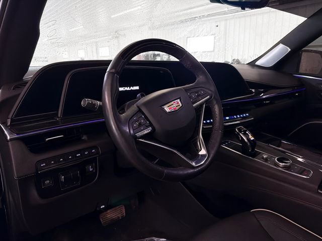 Used 2024 Cadillac Escalade Sport w/ Touring Package AWD/4WD image 8