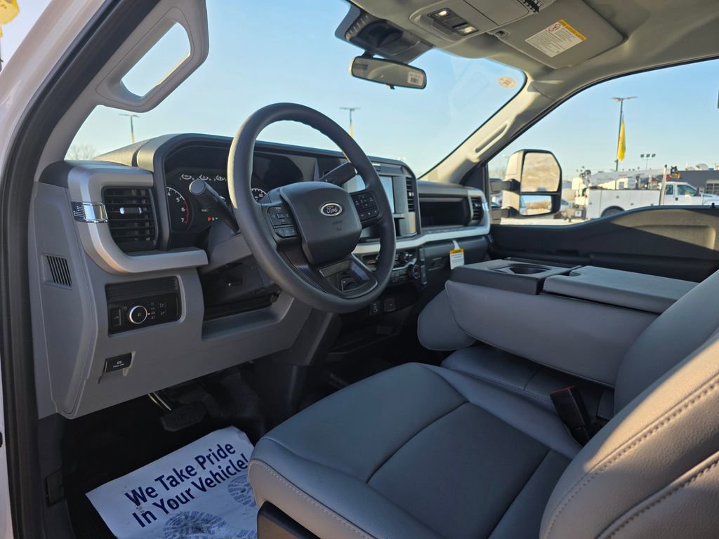 New 2026 Ford F350 XL w/ XL Chrome Package image 29