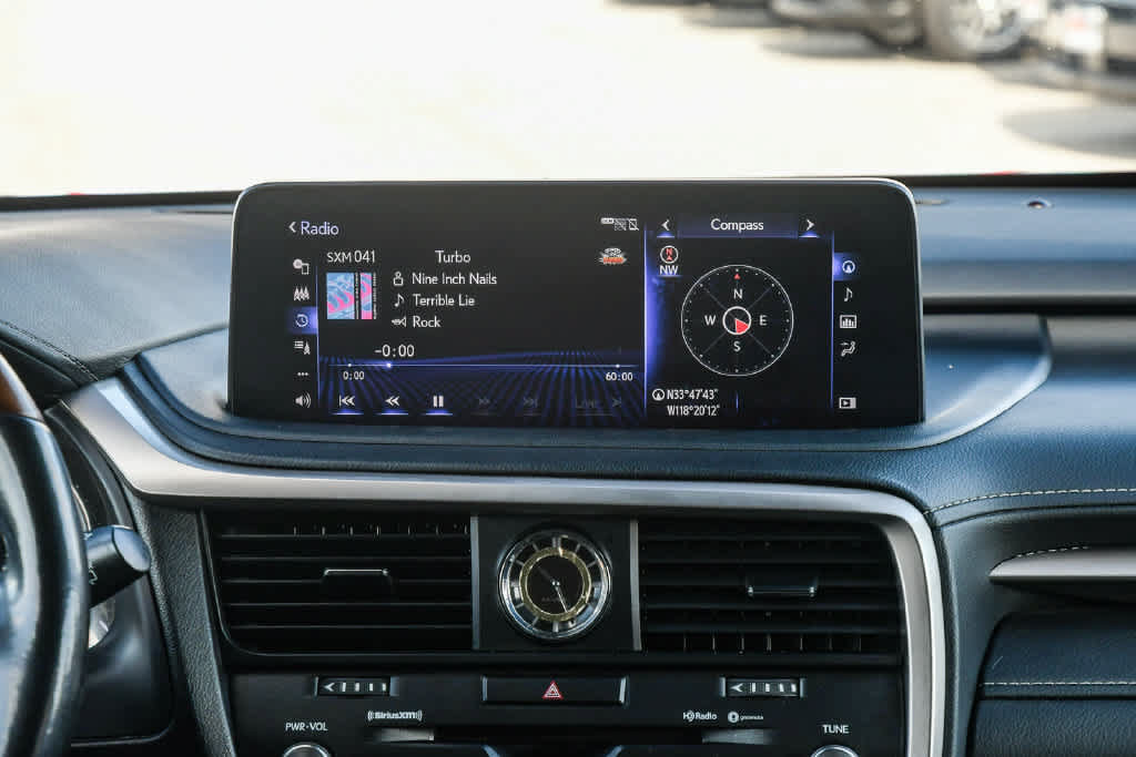 Used 2020 Lexus RX 450h AWD w/ Premium Package image 13