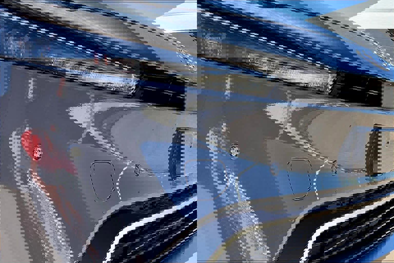 Used 2024 Toyota Prius XLE image 28