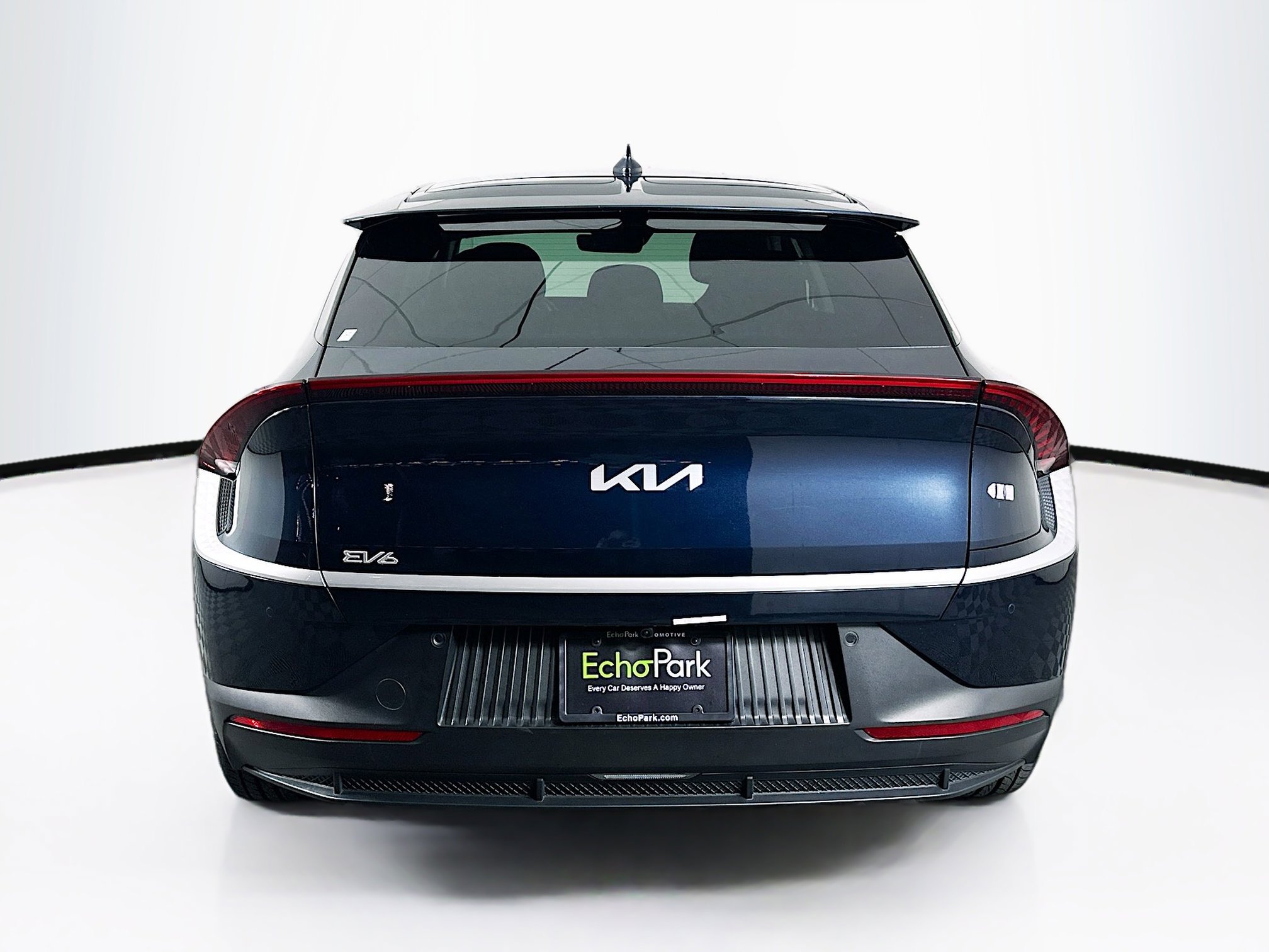 Used 2024 Kia EV6 Light RWD image 7