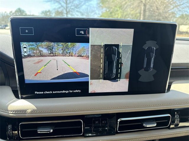 Used 2022 Lincoln Nautilus Reserve w/ Equipment Group 201A image 17