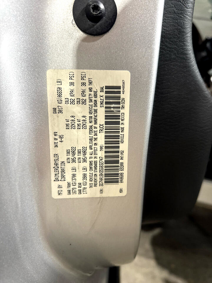 Used 2005 Dodge Ram 1500 Truck 2WD Quad Cab image 91