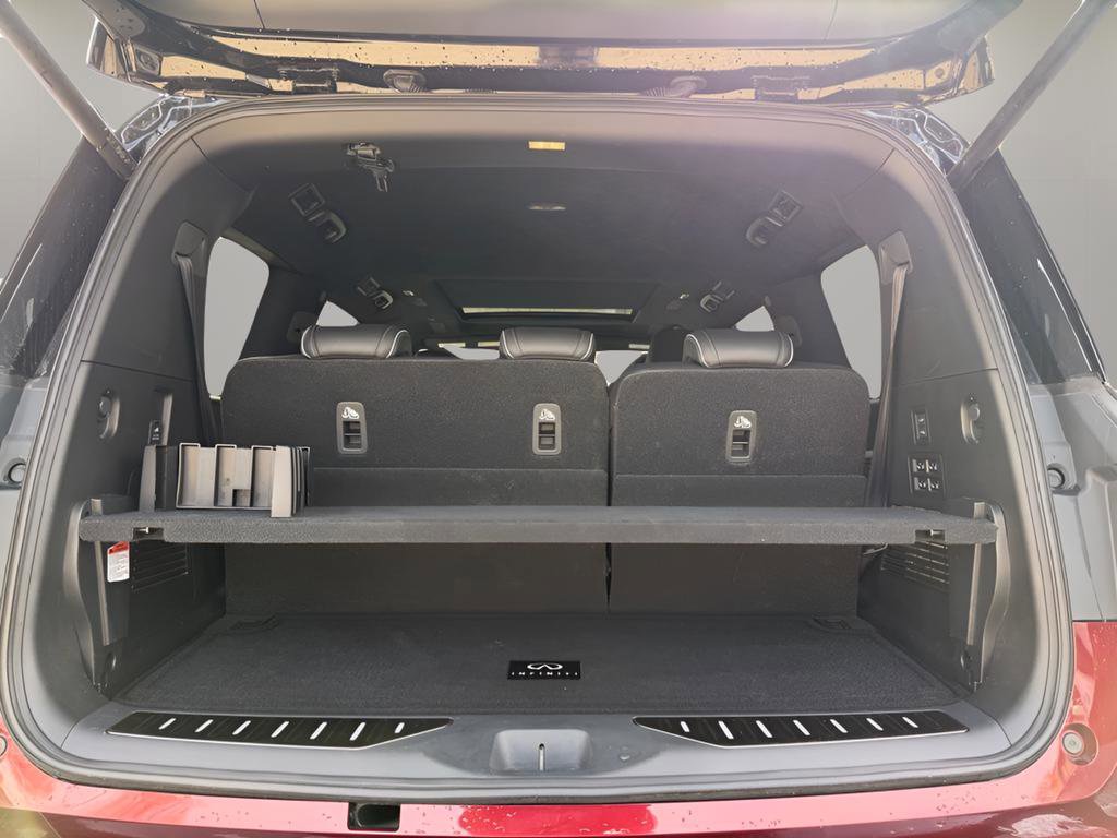 Used 2025 INFINITI QX80 Autograph image 9