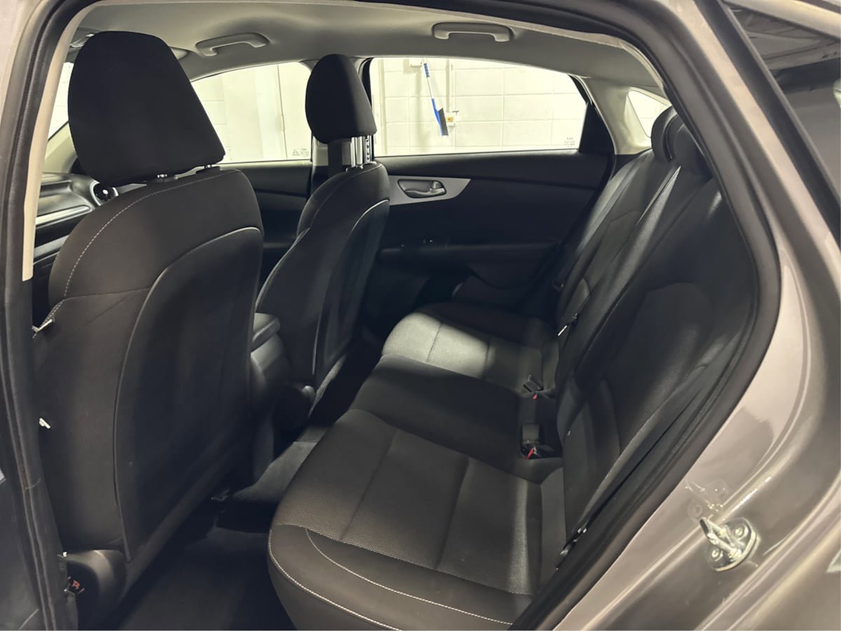 Used 2024 Kia Forte LXS FWD image 10