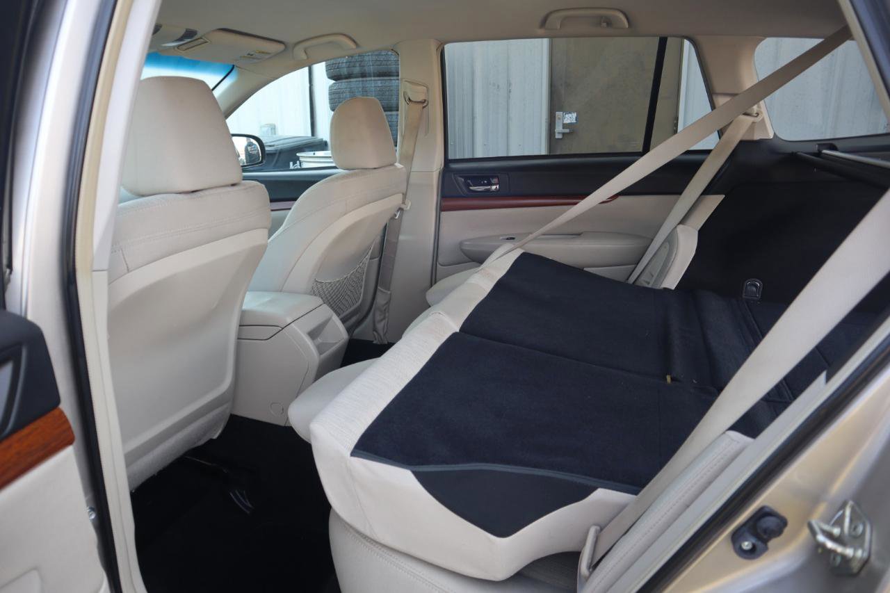Used 2014 Subaru Outback 2.5i Premium image 42