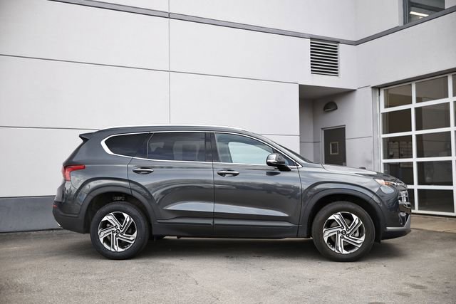 Used 2023 Hyundai Santa Fe SEL w/ Cargo Package image 4
