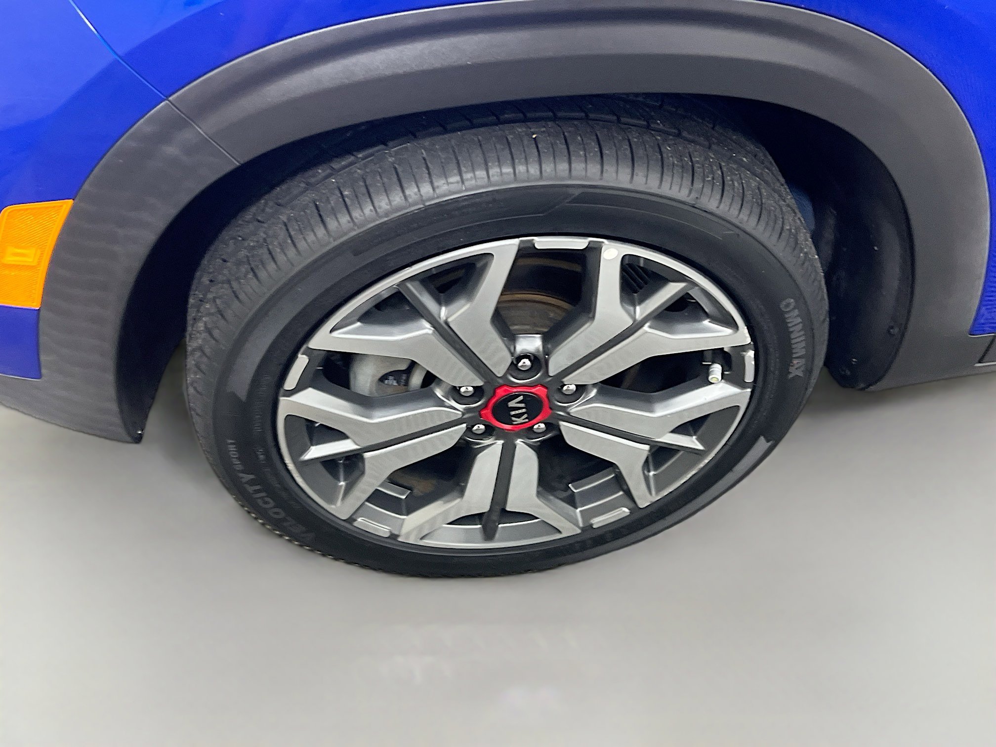 Used 2021 Kia Seltos SX w/ SX Sunroof Package image 13