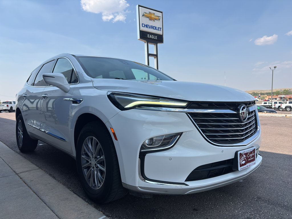 Used 2022 Buick Enclave Premium AWD/4WD image 4