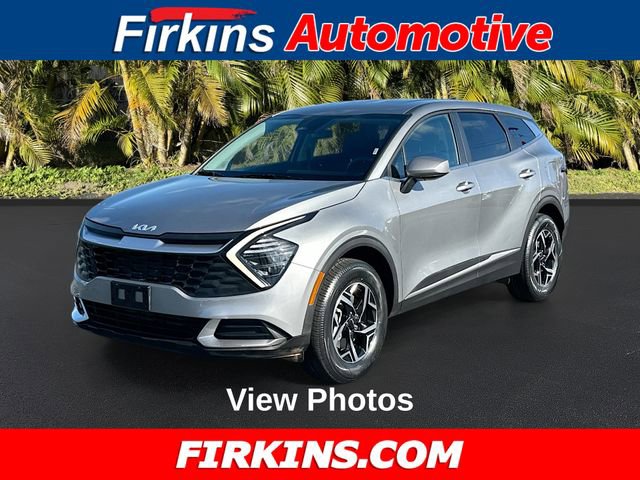 Used 2024 Kia Sportage LX image 1