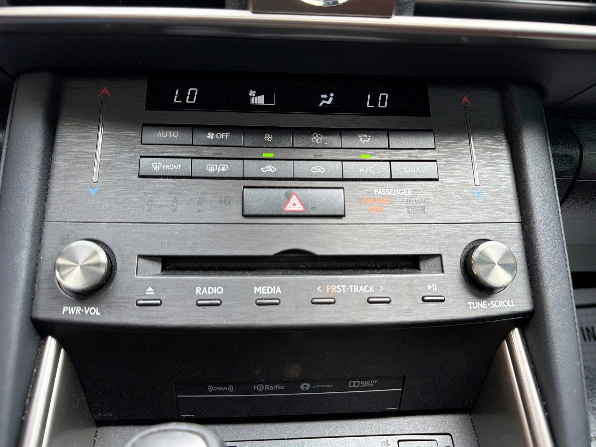 Used 2020 Lexus IS 350 F Sport w/ F Sport Package RWD image 17