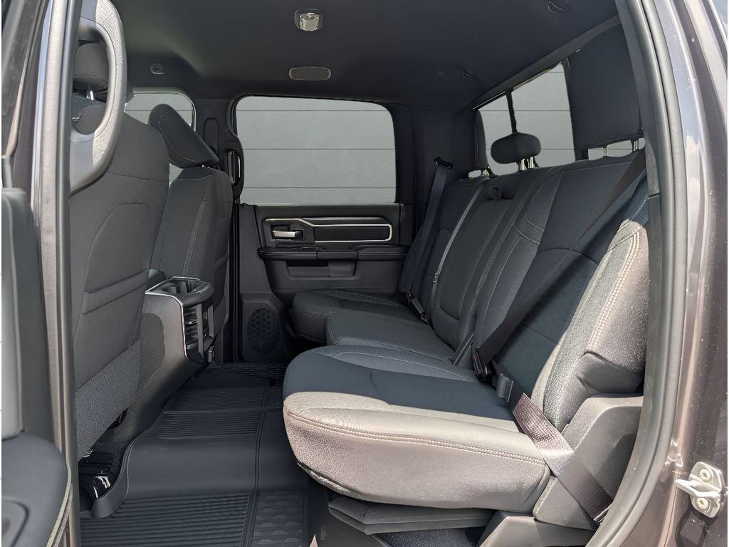New 2026 RAM 3500 Big Horn AWD/4WD image 29