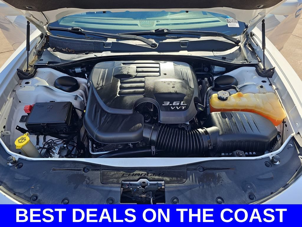 Used 2018 Dodge Charger SXT Plus RWD image 30