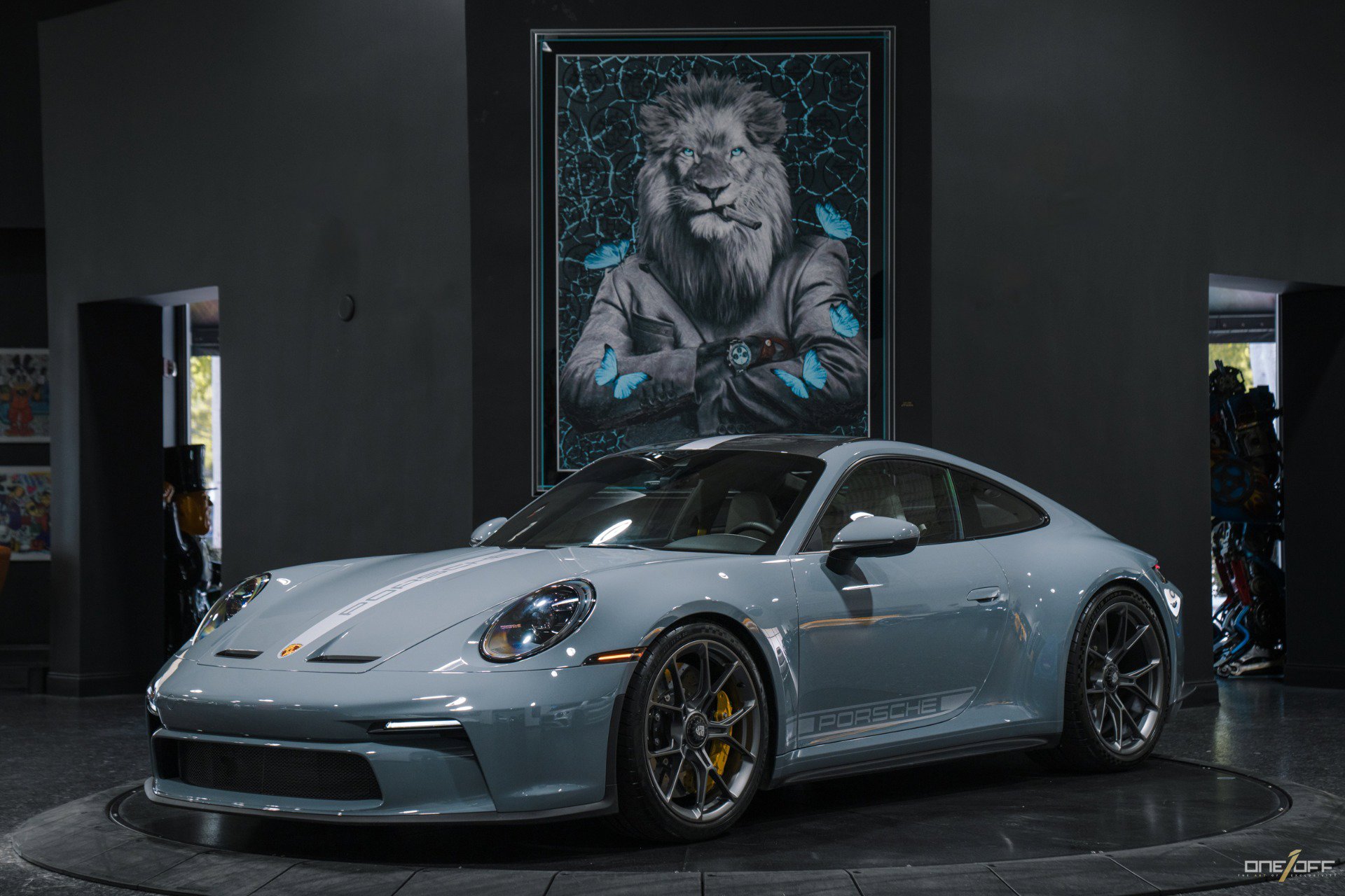 Used 2023 Porsche 911 GT3 RWD video 1
