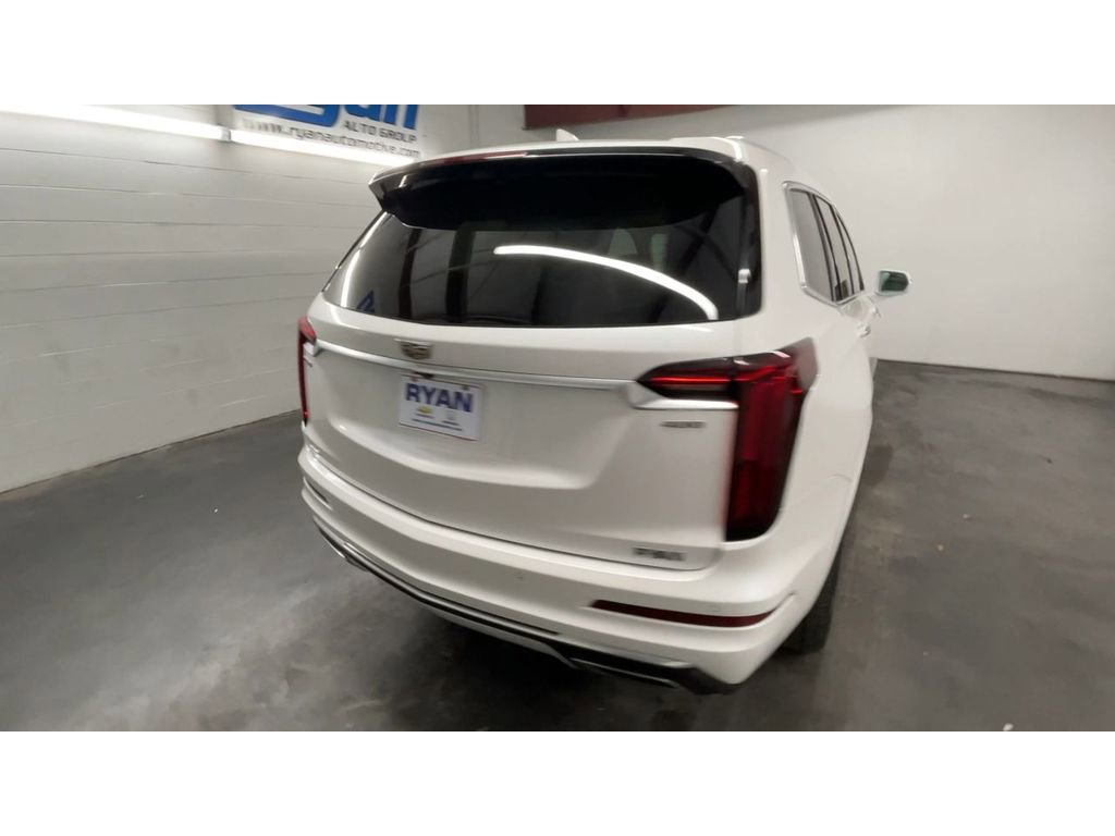 Used 2020 Cadillac XT6 Premium Luxury image 8