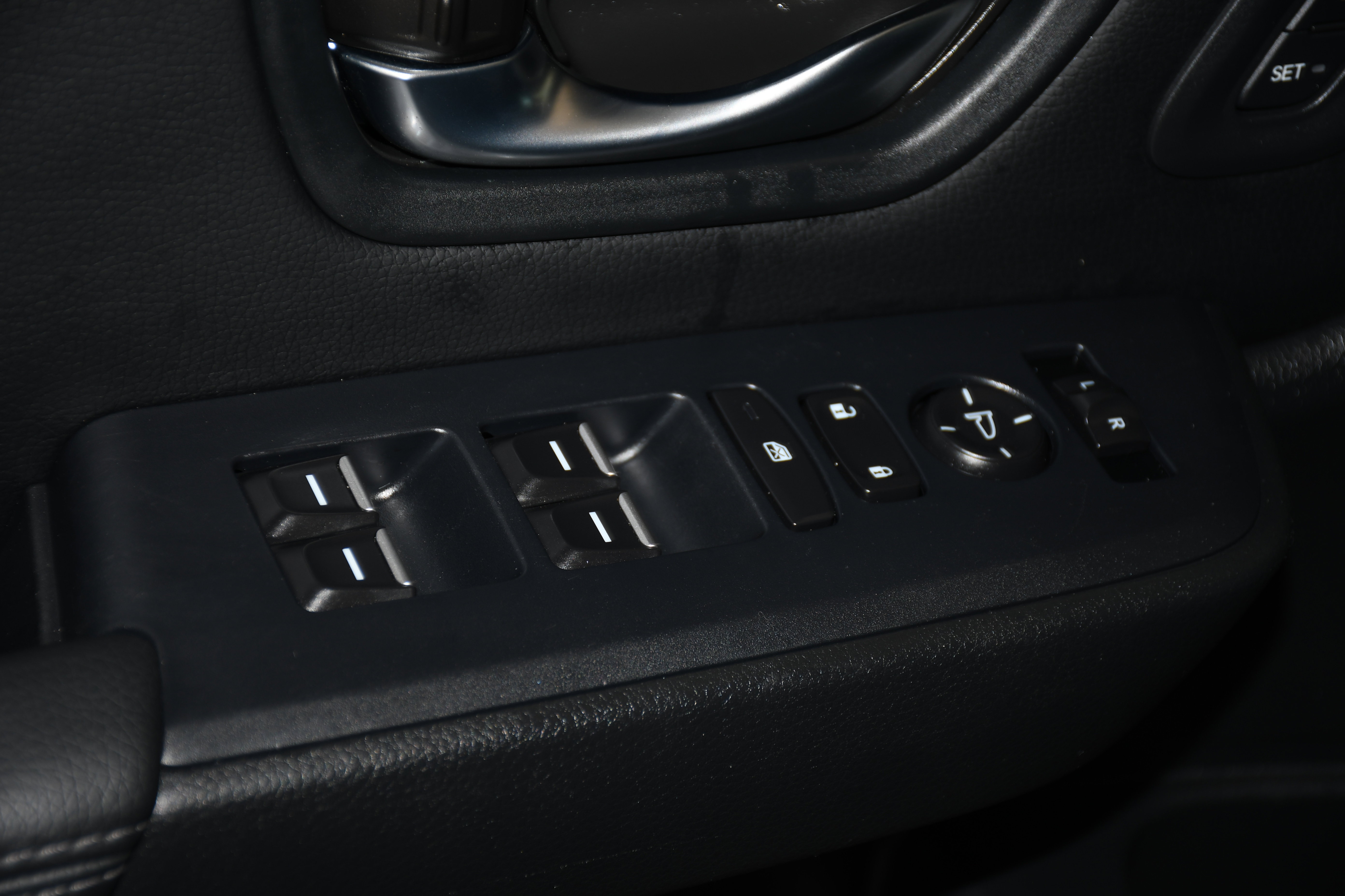 Used 2024 Honda Pilot EX-L image 10