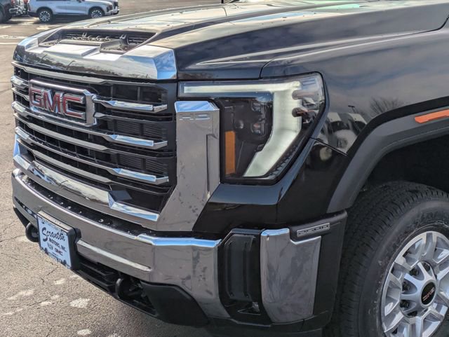 New 2026 GMC Sierra 2500 SLE w/ SLE Convenience Package AWD/4WD image 9