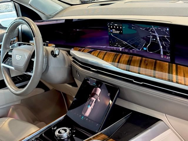 Used 2025 Cadillac Escalade Sport Platinum AWD/4WD image 51