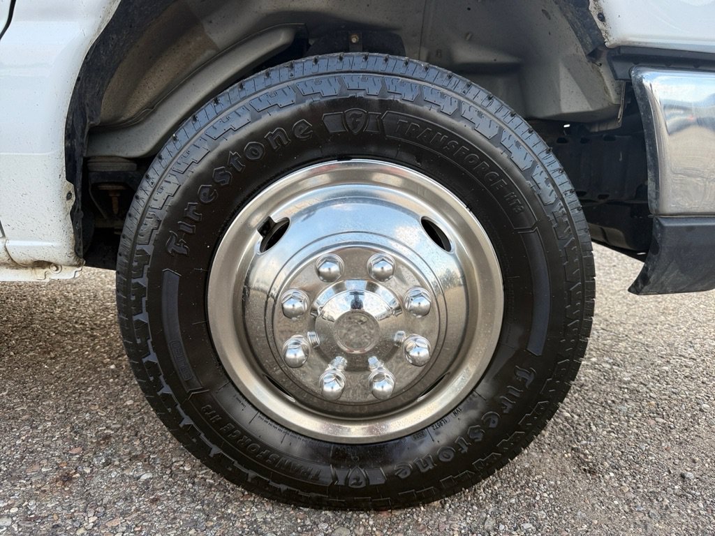 Used 2019 Ford E-350 and Econoline 350 Super Duty w/ Power Windows & Locks Group RWD image 30
