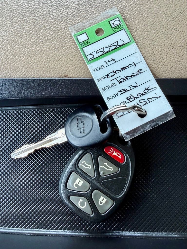 Used 2014 Chevrolet Tahoe LTZ image 41