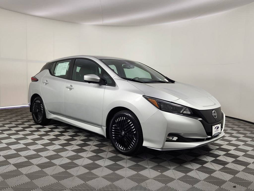 Used 2024 Nissan Leaf SV Plus image 6