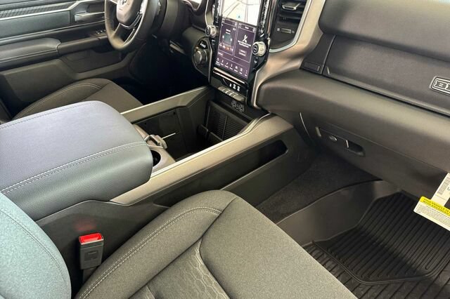 New 2026 RAM 1500 Big Horn AWD/4WD image 12