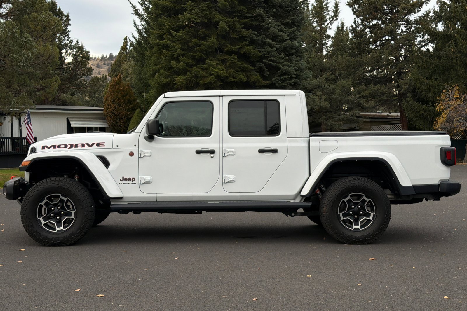 Used 2021 Jeep Gladiator Mojave image 7