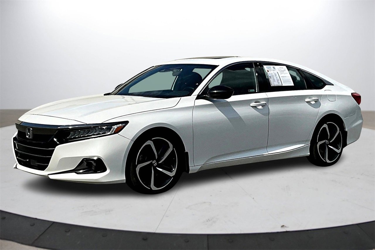 Used 2021 Honda Accord Sport image 4