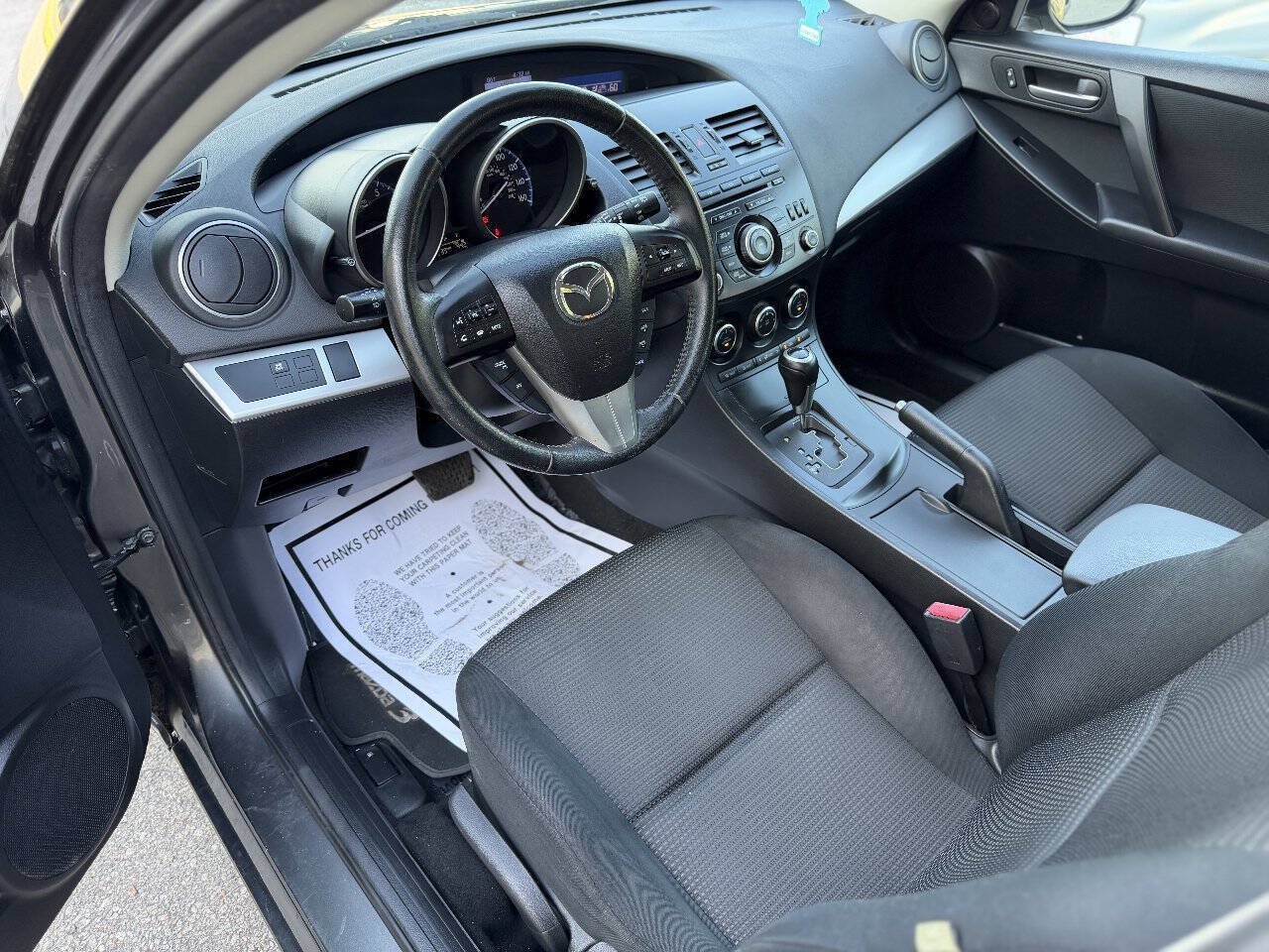 Used 2013 MAZDA MAZDA3 i Touring FWD image 10