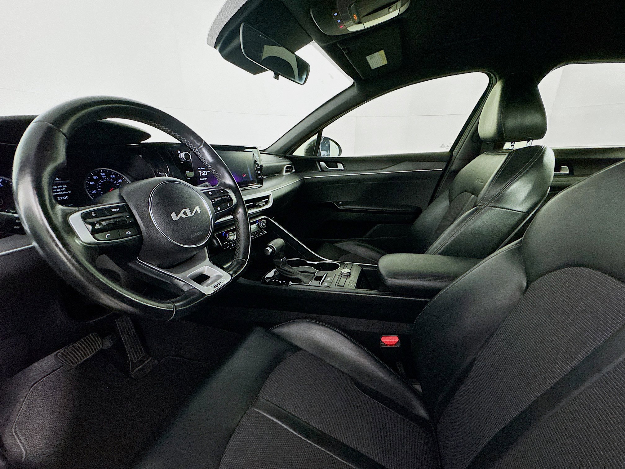 Used 2023 Kia K5 GT-Line w/ GT-Line Premium Package FWD image 21