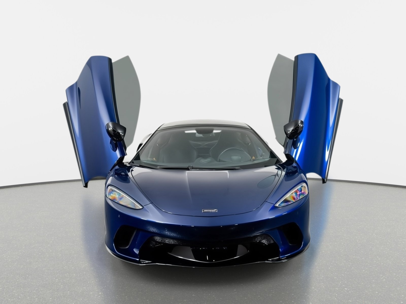 Used 2023 McLaren GT RWD image 31