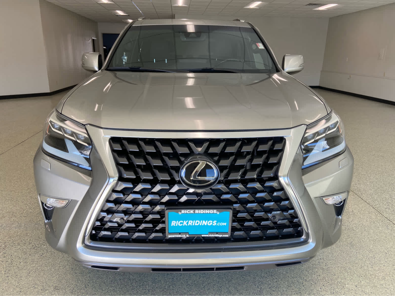 Used 2023 Lexus GX 460 Premium image 3