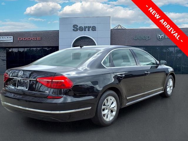Used 2016 Volkswagen Passat 1.8T S image 6