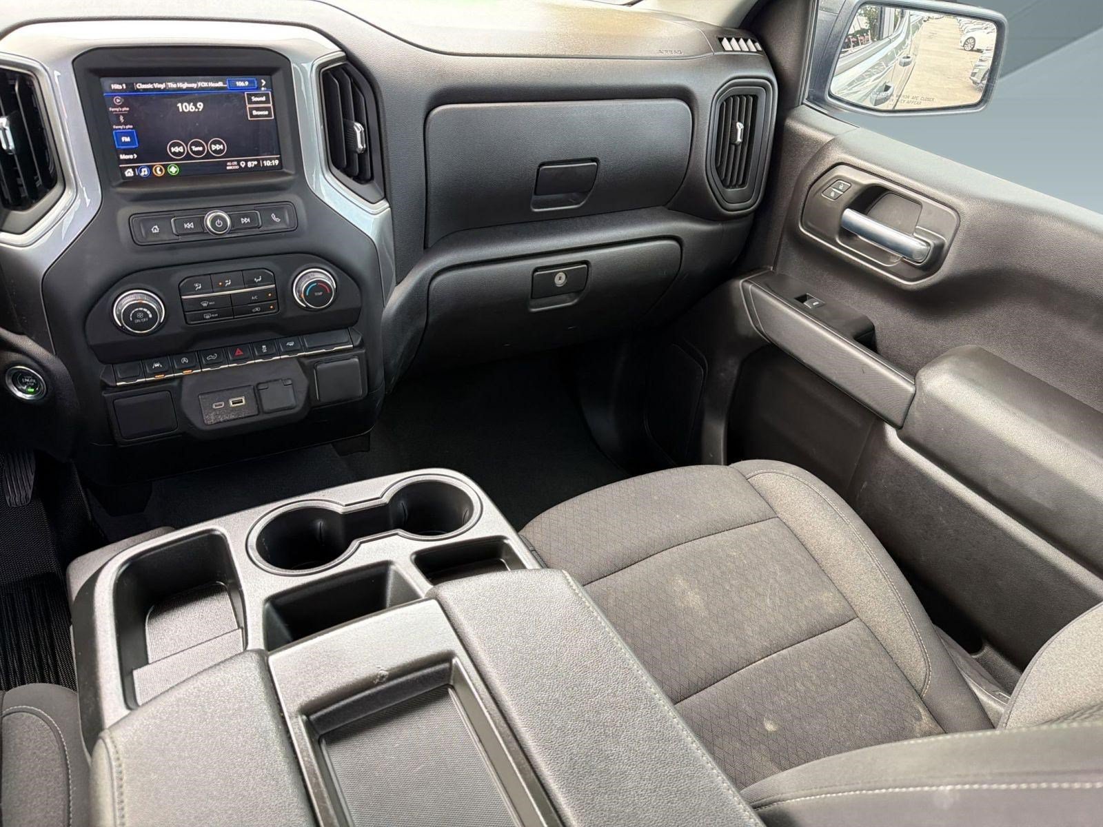 Certified 2025 Chevrolet Silverado 1500 Custom w/ LPO, Dark Essentials Package RWD image 27