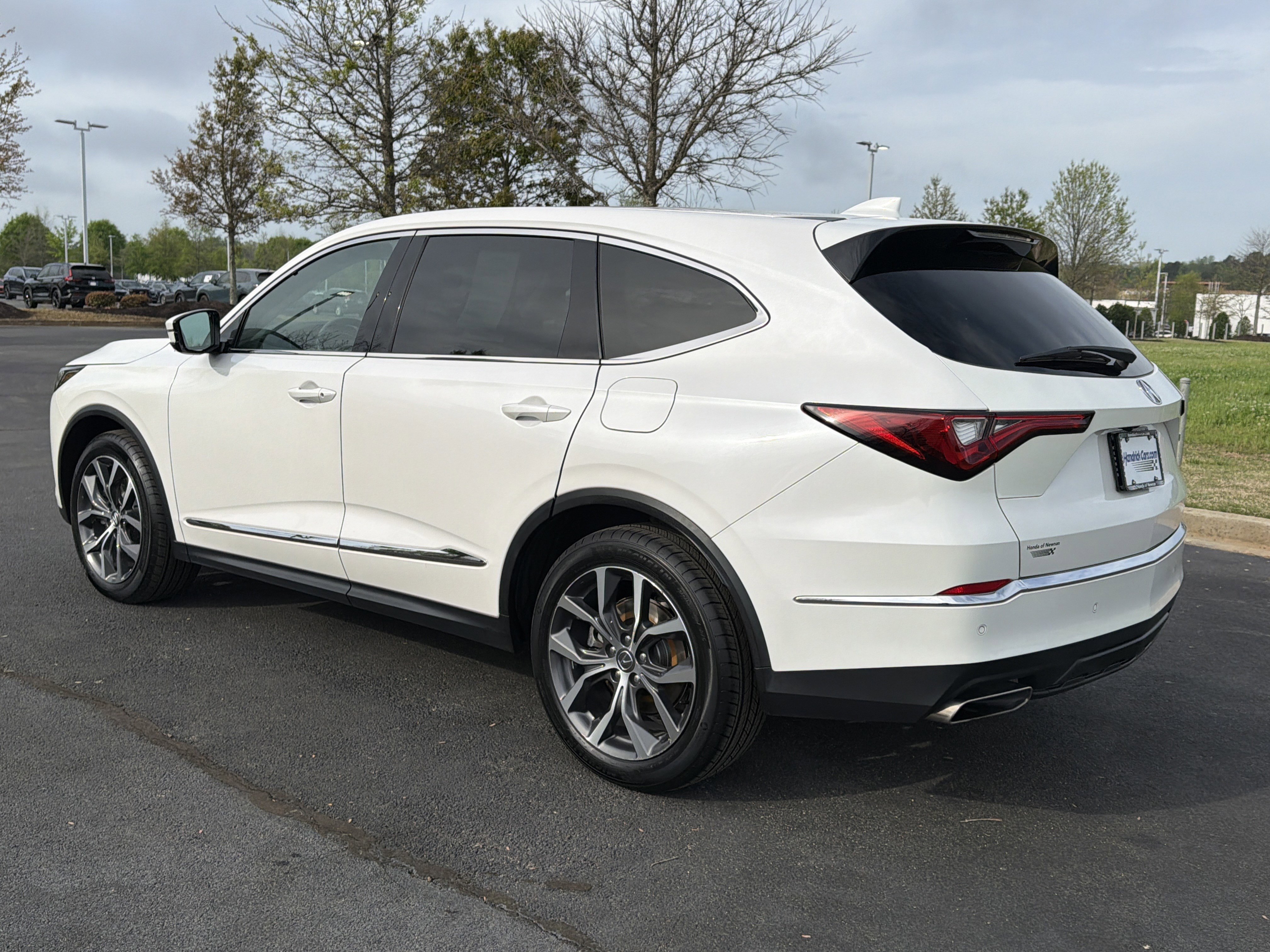 Used 2023 Acura MDX FWD w/ Technology Package image 7