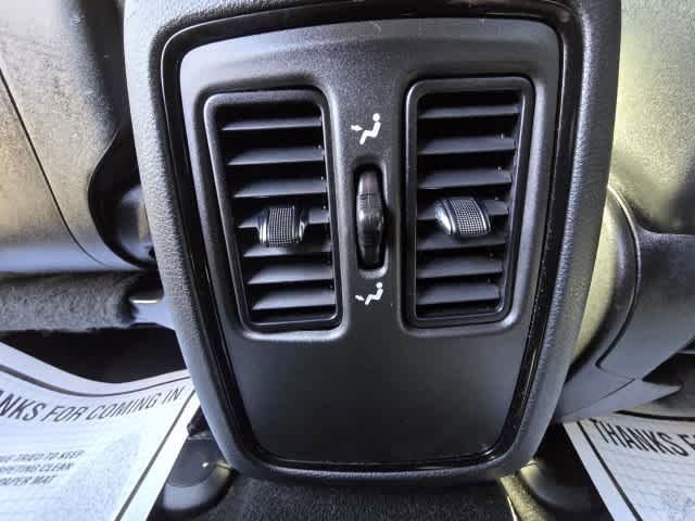Used 2025 Dodge Durango GT AWD/4WD image 14
