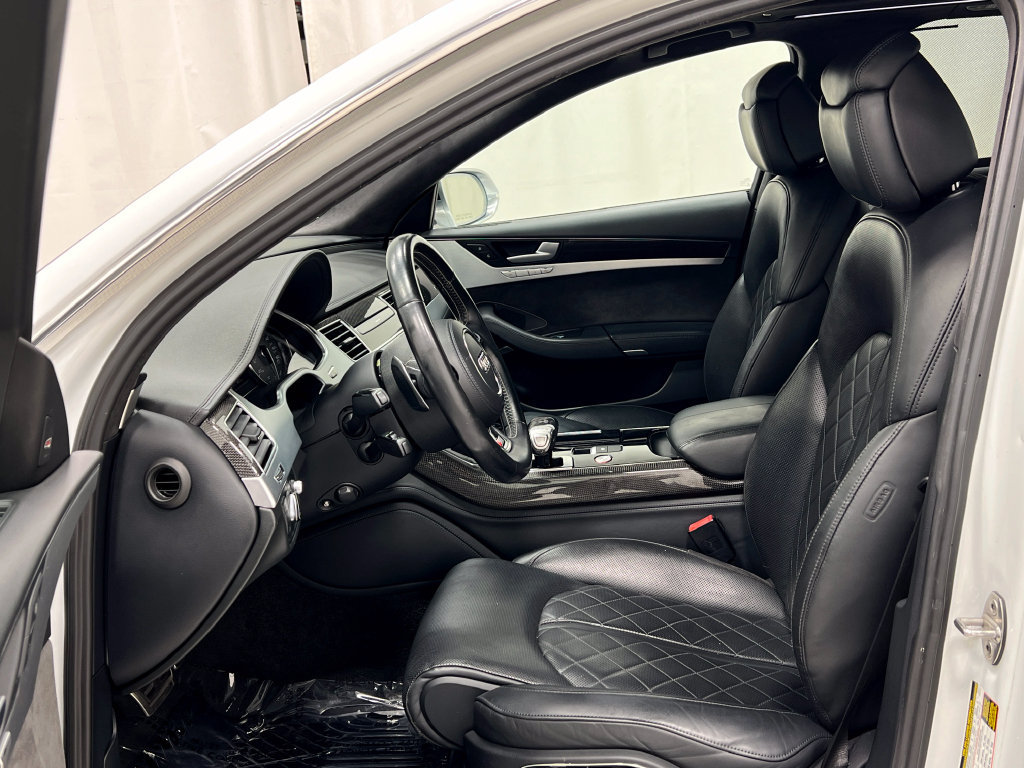 Used 2015 Audi S8 AWD/4WD image 14