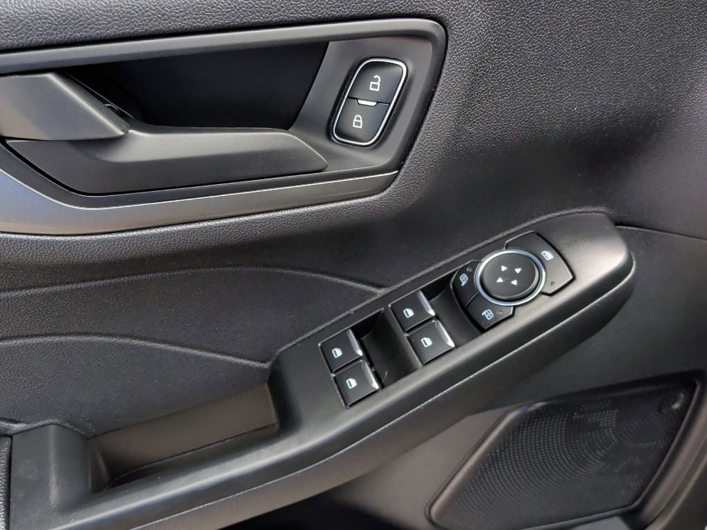 Used 2025 Ford Escape Active FWD image 11