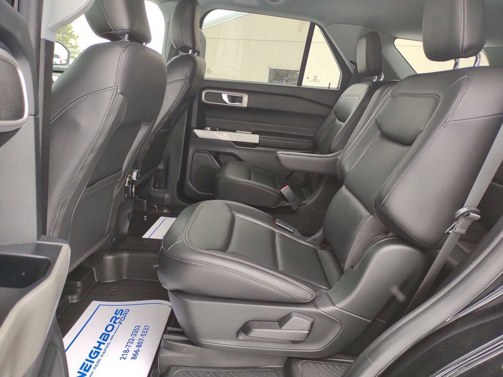 Used 2022 Ford Explorer XLT w/ Equipment Group 202A image 23