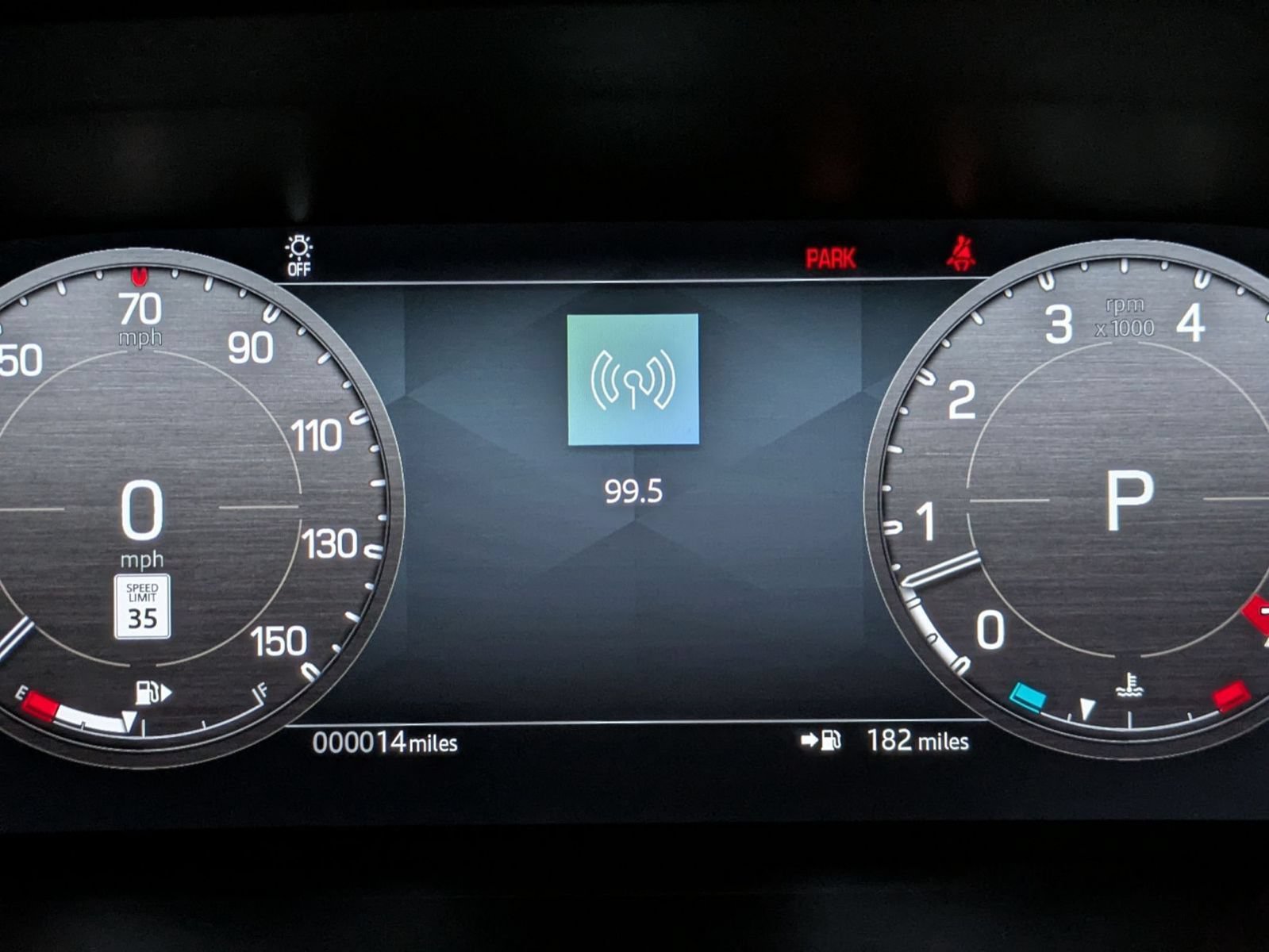 New 2026 Land Rover Defender 110 X-Dynamic SE AWD/4WD image 18