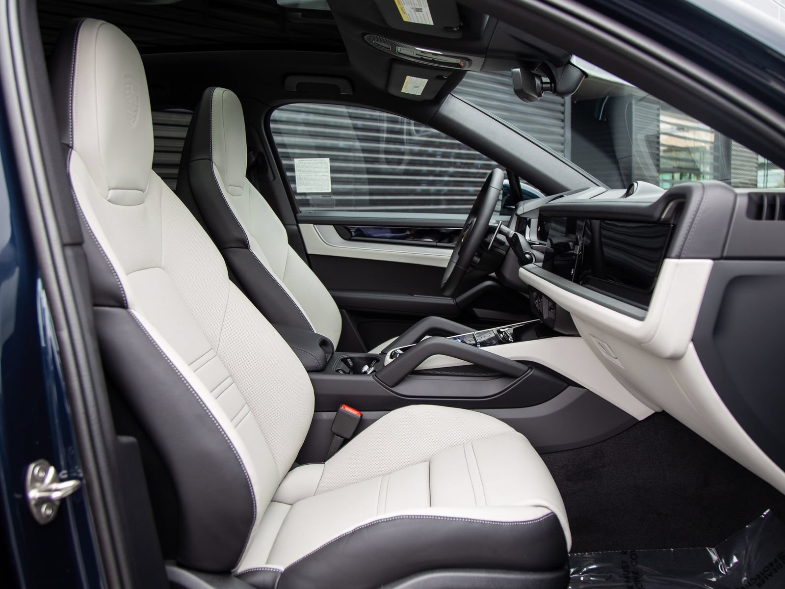 New 2026 Porsche Cayenne S AWD/4WD image 26