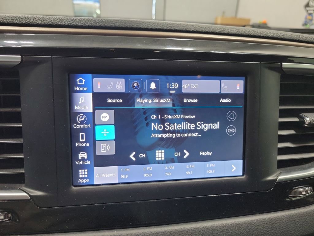 Used 2023 Chrysler Voyager LX FWD image 43