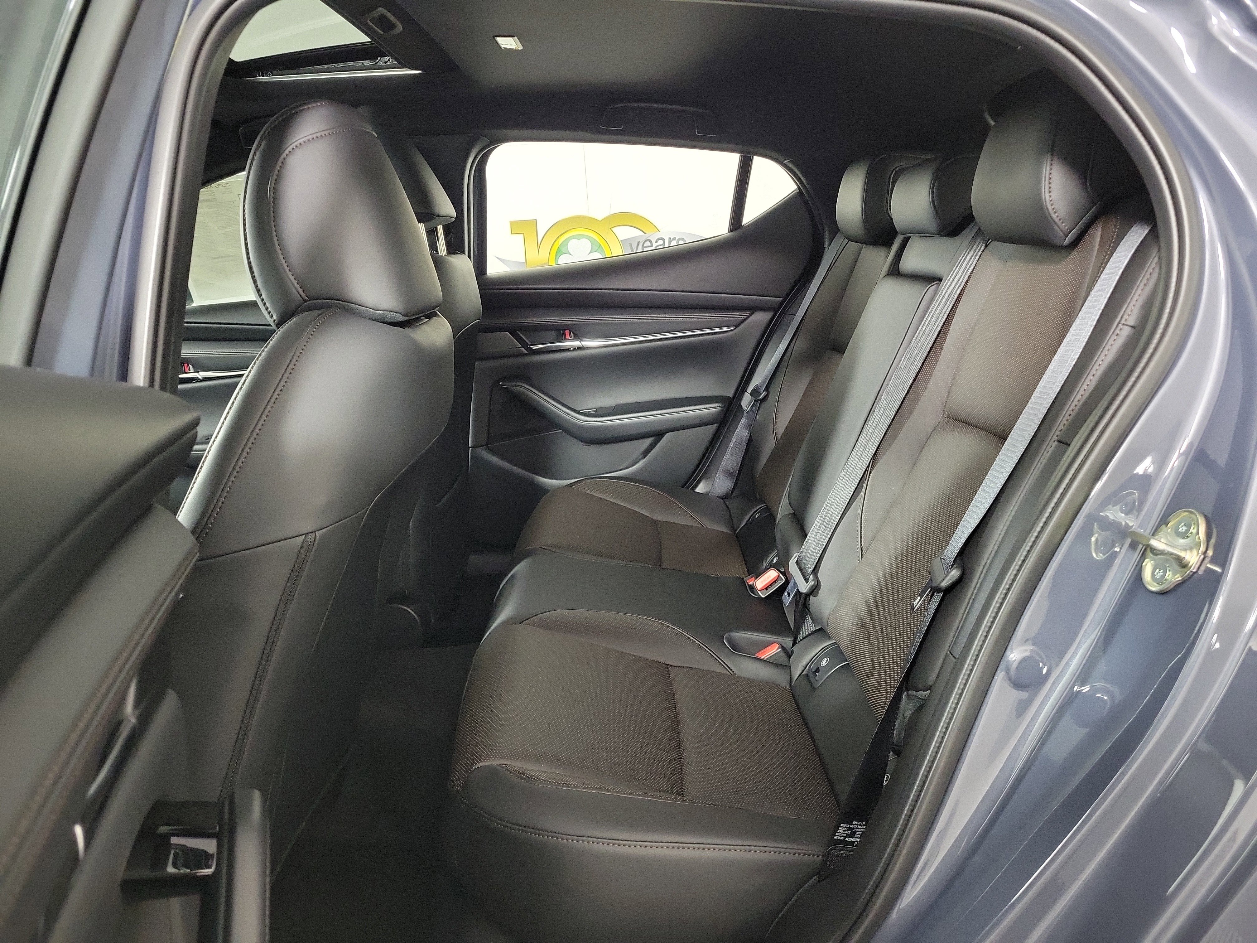 New 2026 MAZDA MAZDA3 Hatchback w/Premium Plus Pkg image 12