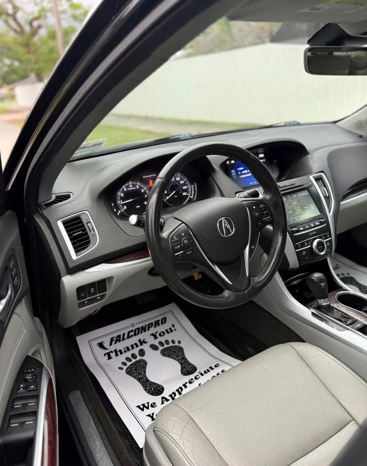 Used 2016 Acura TLX w/ Technology Package image 11