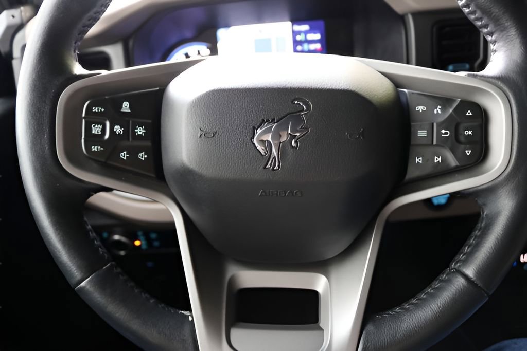 Used 2024 Ford Bronco Wildtrak image 22