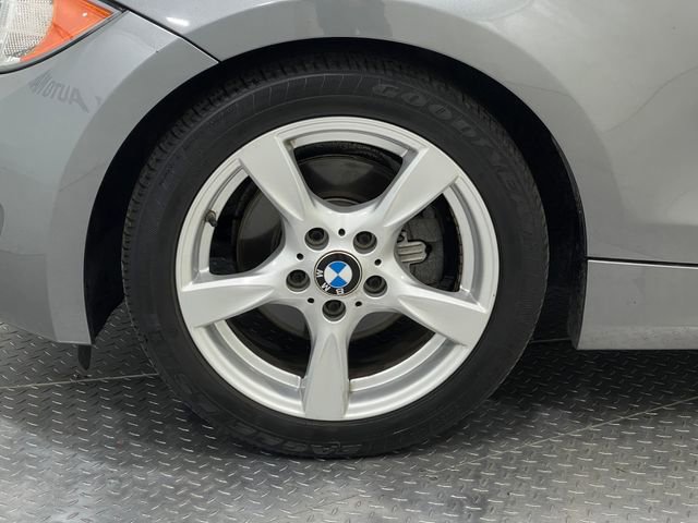 Used 2013 BMW 128i Convertible image 34
