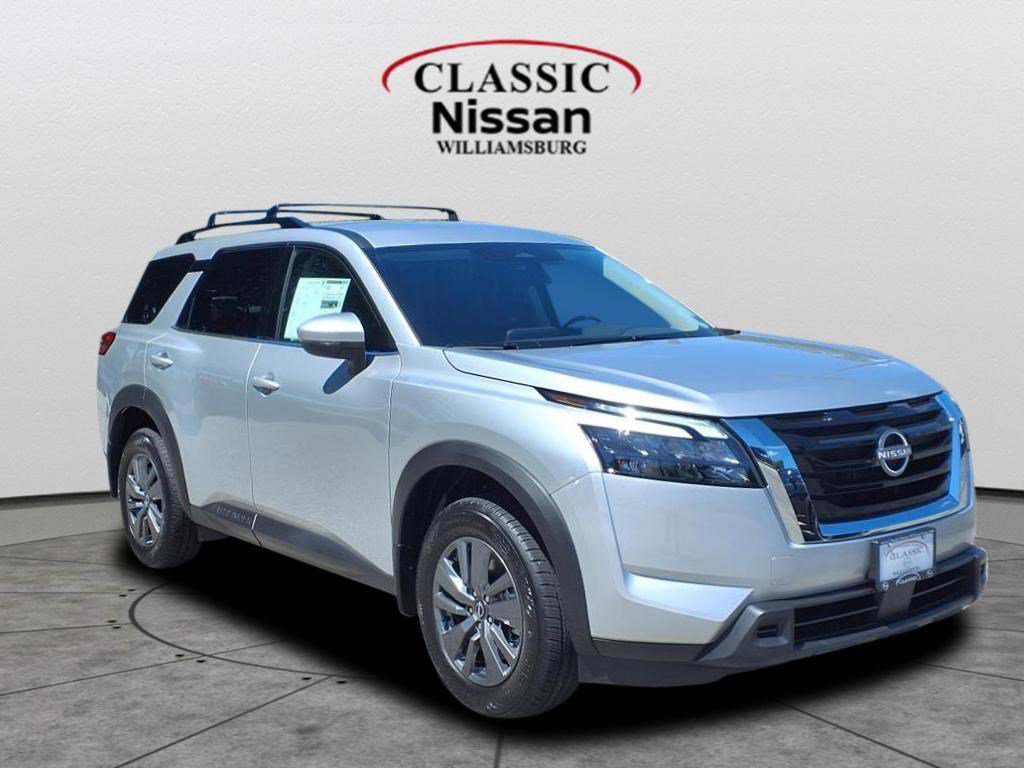 New 2025 Nissan Pathfinder SV