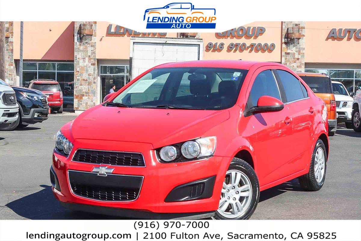 Used 2014 Chevrolet Sonic LT image 1