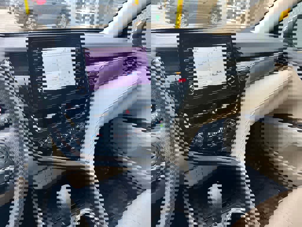 Used 2023 Toyota Camry LE image 25