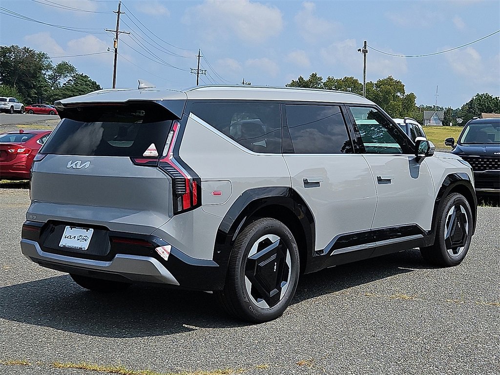 New 2026 Kia EV9 Land image 5